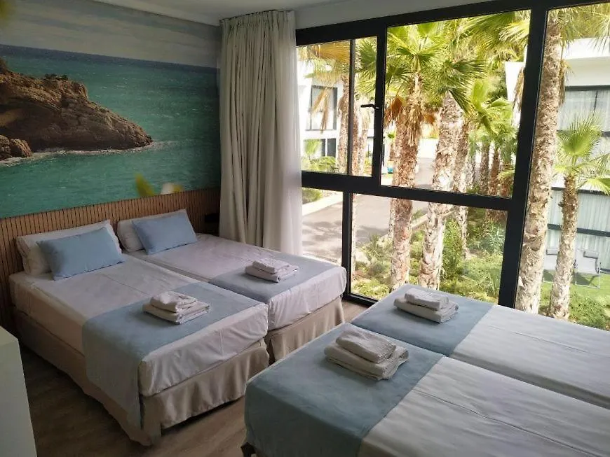 Alannia Salou Hotel 4*,